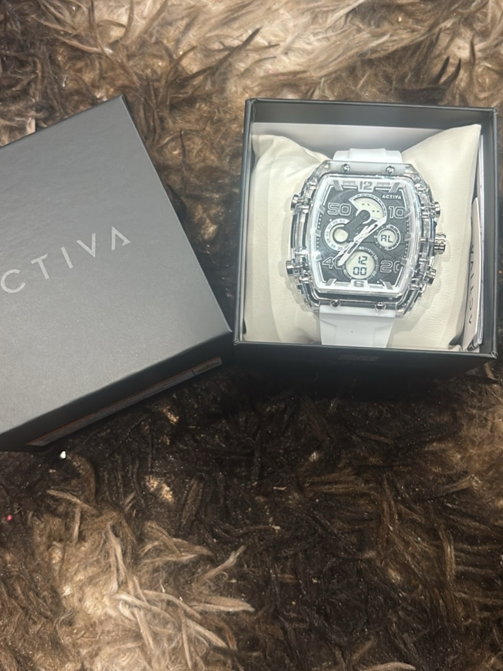 Invicta White and Silver Men's Sport Watch